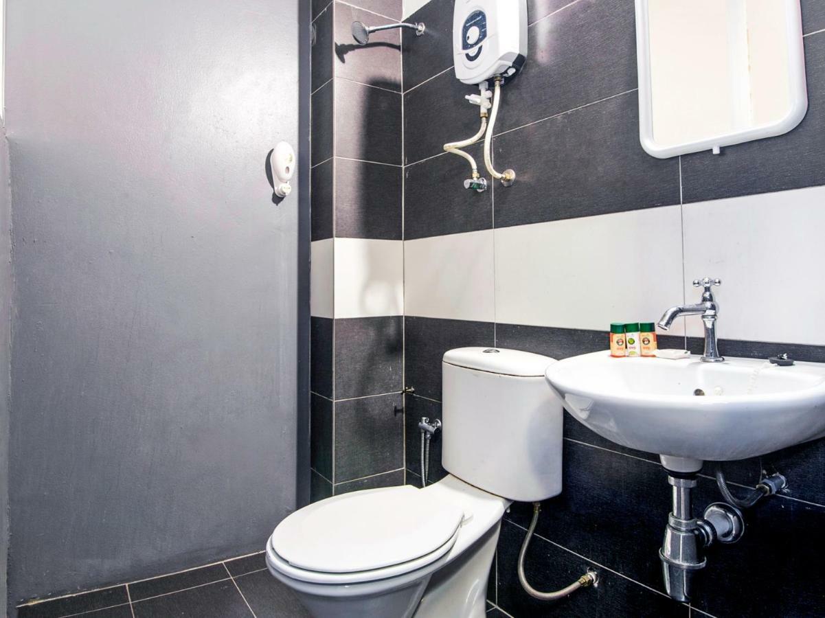 Intime Hotel Kuchai Lama Kuala Lumpur Extérieur photo